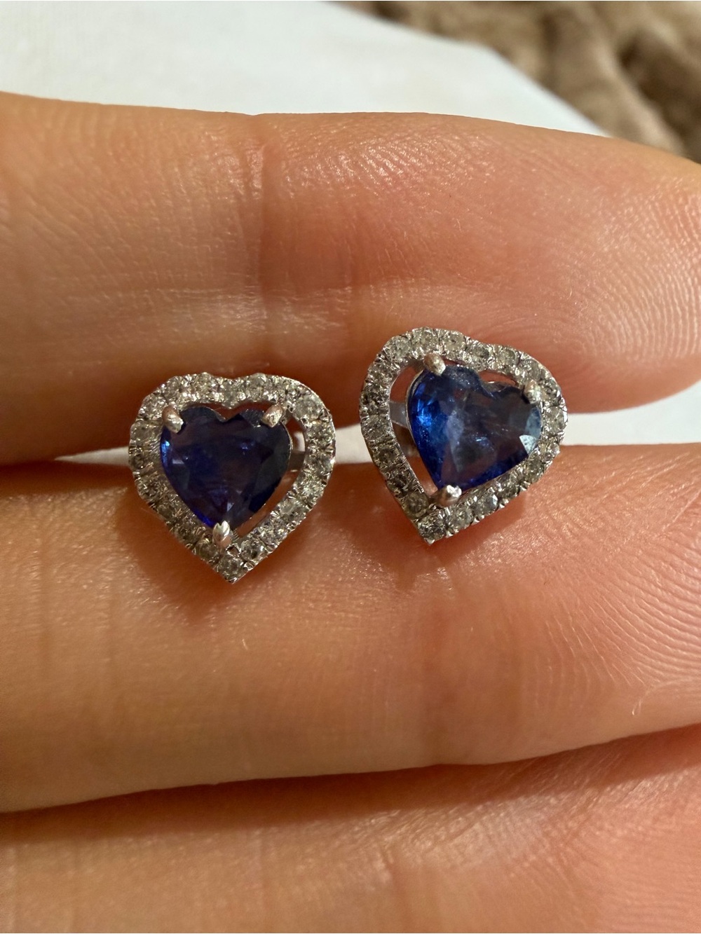 NEW 14K White Gold Natural Sapphire Diamond Heart Halo Earrings w/ Certificate - Picture 3 of 13